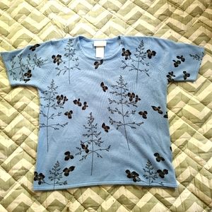 💜 5/$8 floral sweater top